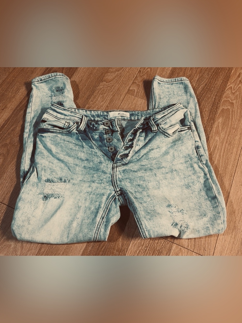 KanCan Light Wash Skinny Jeans with Button Fly
